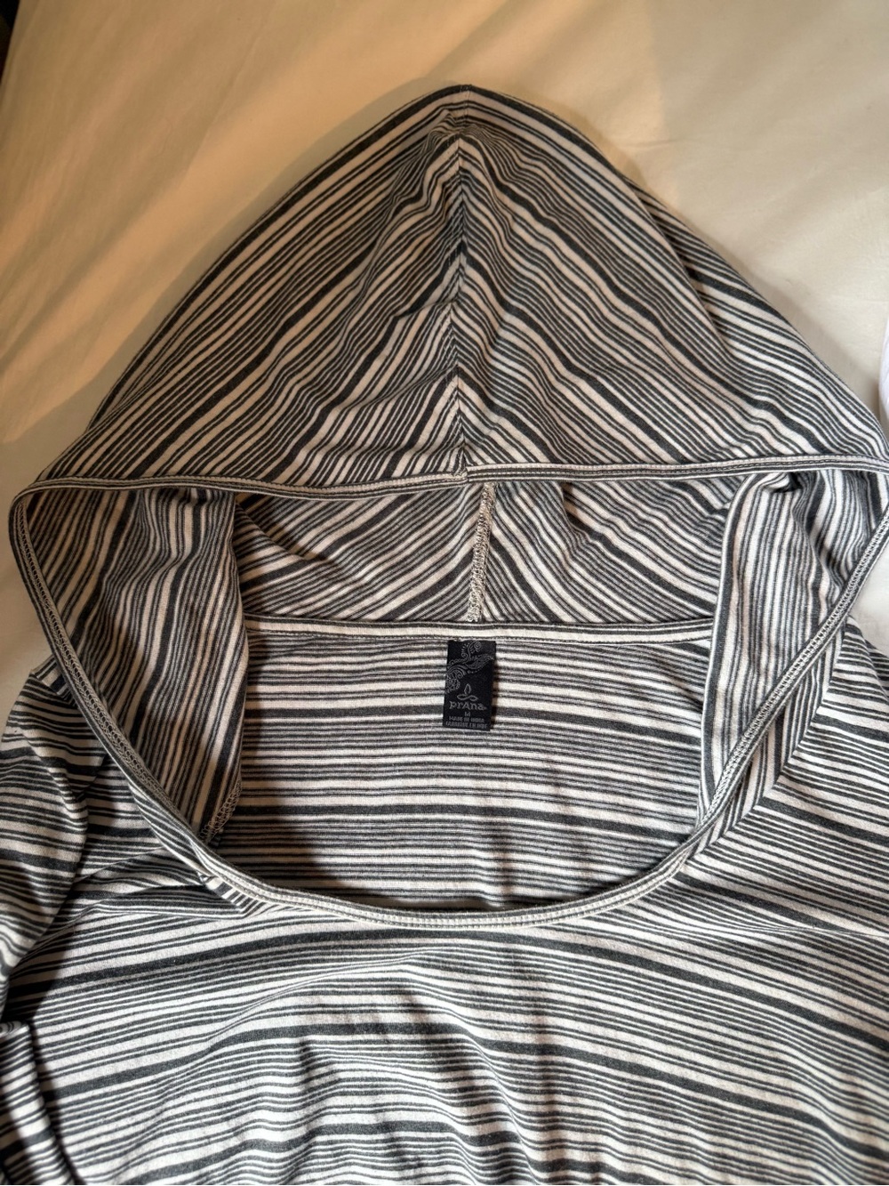 Prana Black Striped Lightweight Scoop Neck Long Sleeve Hoodie Top, size M - Picture 6 of 11